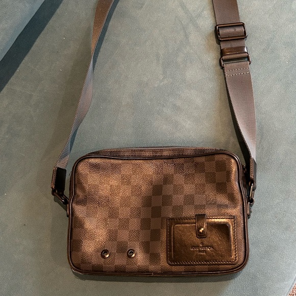 Louis Vuitton Other - COPY - LV MENZ Messenger bag